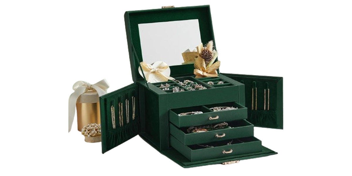 green jewelry box with handles